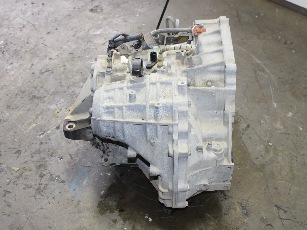 JDM 2002-2007 Toyota Highlander FWD 4 Cyl 2.4L Automatic Transmission - Image 10