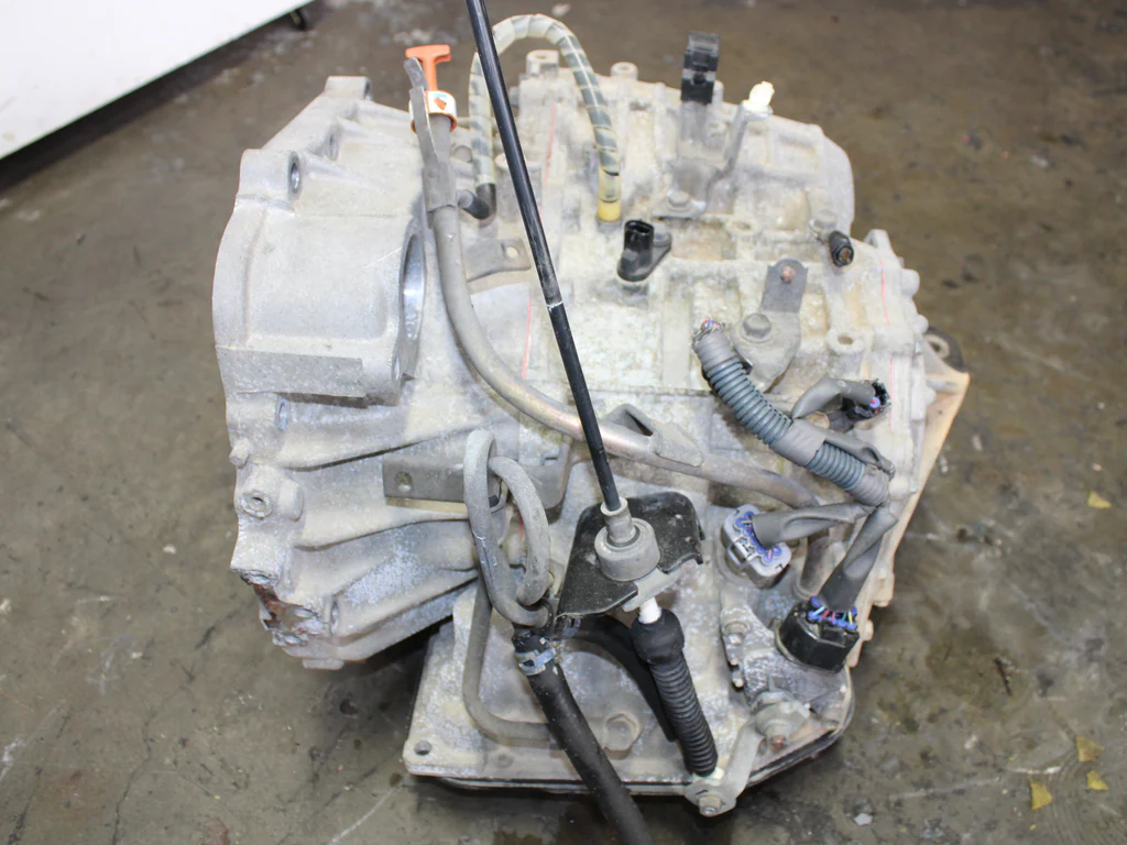 JDM 2002-2007 Toyota Highlander FWD 4 Cyl 2.4L Automatic Transmission - Image 7