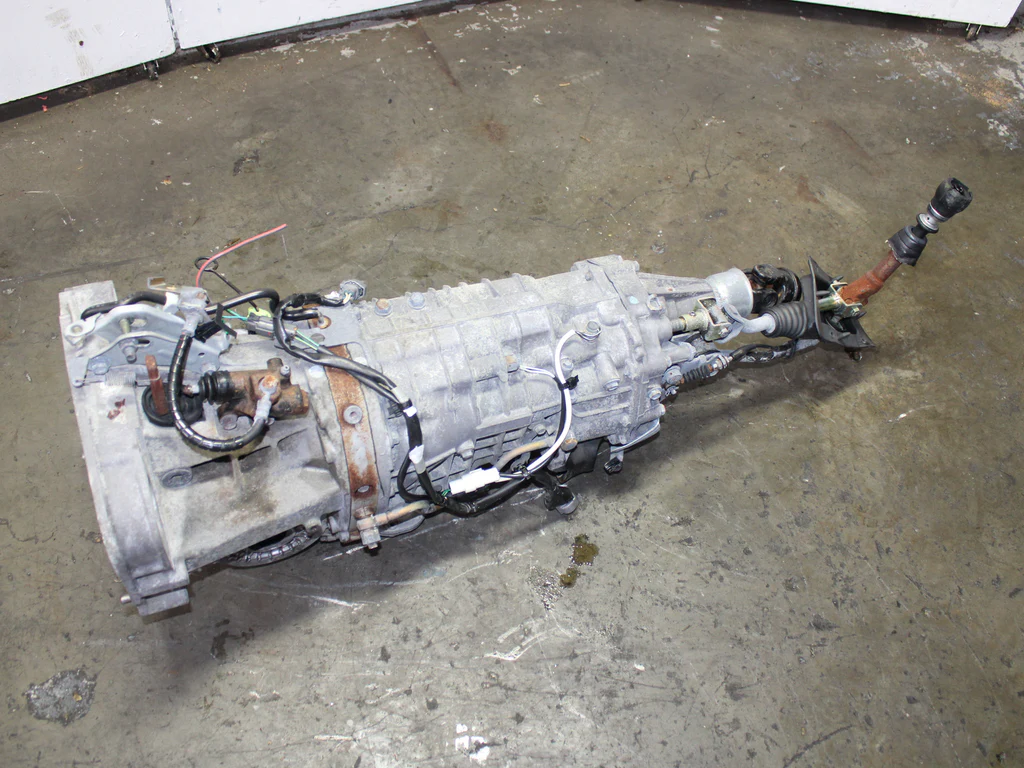 JDM 2006 Subaru Legacy GT Spec-B TY856WBDAA 6 Speed Manual Transmission - Image 5