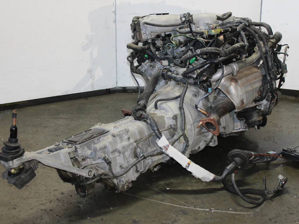 JDM 2003-2004 Infiniti G35 Motor Manual Transmission VQ35DE 3.5L 6 Cyl Engine - Image 3