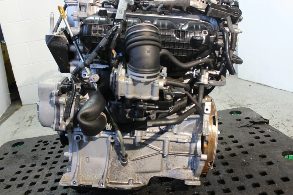 JDM 2010-2015 Toyota Prius Motor 2ZR-FXE Hybrid 1.8L 4 Cyl Engine - Image 6