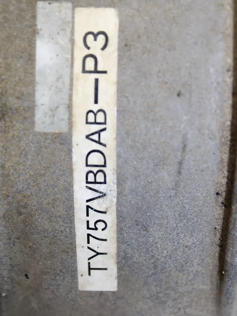 JDM 2006-2007 Subaru Legacy GT 5 speed Manual Transmission JDM TY757VBDAB 4.11 FD - Image 2